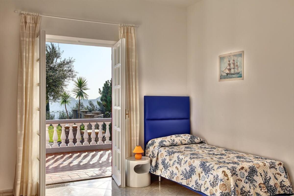 Relais Mamma Mia Sea Views Pool & Terraces Villa Massa Lubrense Exterior photo
